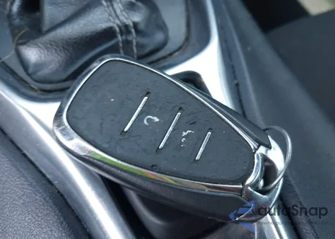 2019 Chevrolet Camaro 1Lt из США, поврежденный, VIN 1G1FB3DS9K0127620